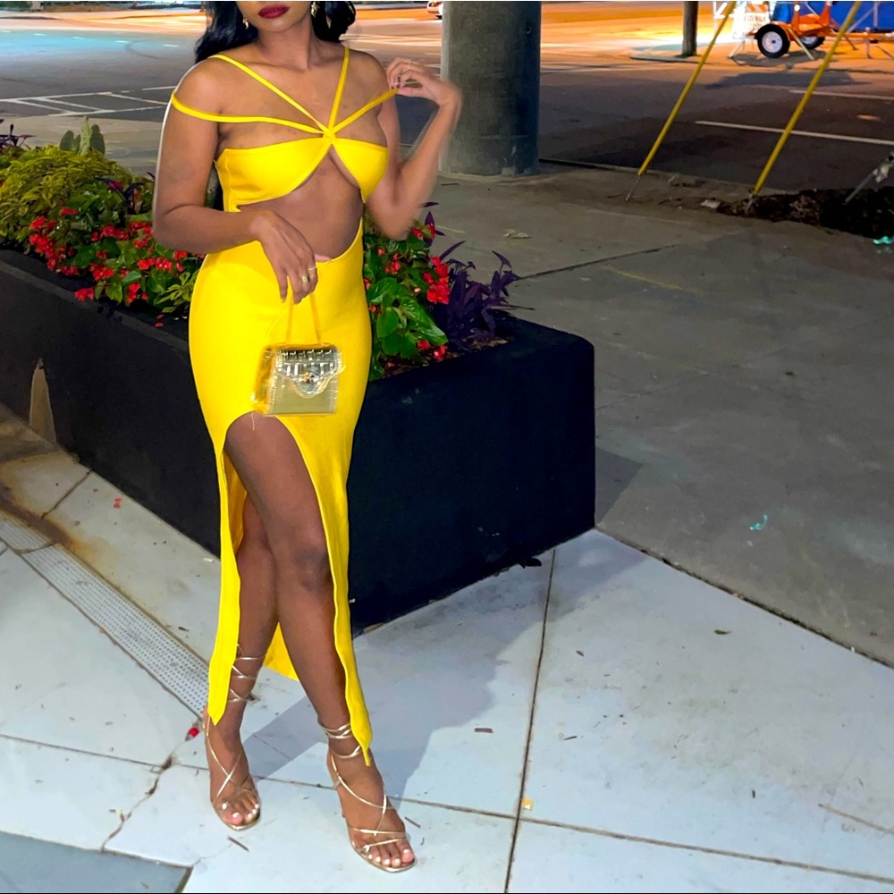 Yellow, body-con thigh slit dress. Four shoulder straps, zip up back!